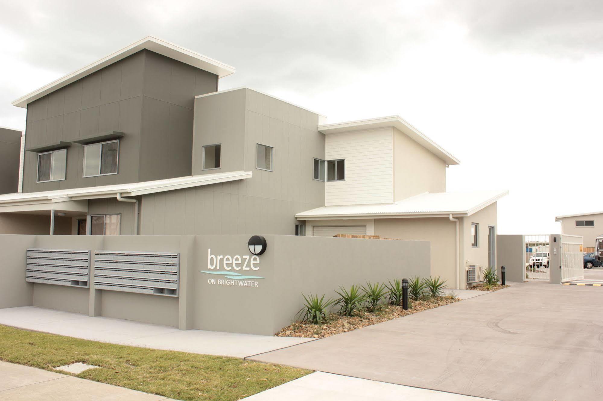 Direct Collective - Breeze On Brightwater Aparthotel Mooloolaba Exterior foto